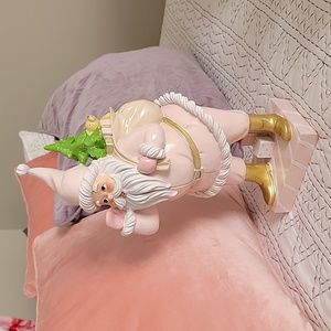 TIK TOK VIRAL Pink Santa Statue
